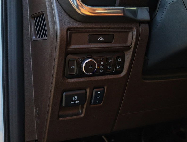 2026 Ford F-150 King Ranch | 4X4 | 3.5L | Roof | Fx4 | Spray In