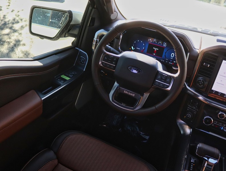 2026 Ford F-150 King Ranch | 4X4 | 3.5L | Roof | Fx4 | Spray In