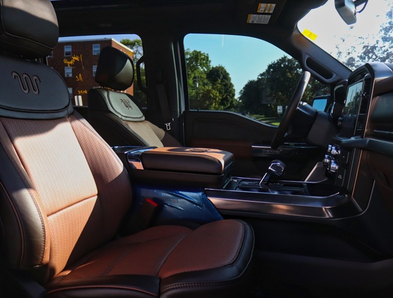 2026 Ford F-150 King Ranch | 4X4 | 3.5L | Roof | Fx4 | Spray In
