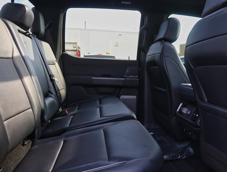 2026 Ford F-150 Lariat | 4X4 | Hybrid | 501A | Blk Pk |7.2Kw| Roof
