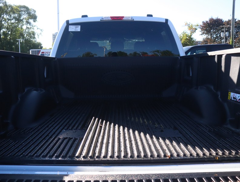 2026 Ford F-150 XLT | 4X4 | 3.5L | 301A | 157 | Blk Pk | Tow/Haul