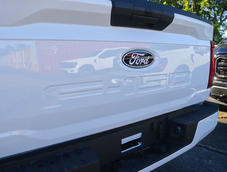 2026 Ford F-150 XLT | 4X4 | 3.5L | 301A | 157 | Blk Pk | Tow/Haul