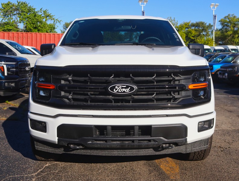 2026 Ford F-150 XLT | 4X4 | 3.5L | 301A | 157 | Blk Pk | Tow/Haul