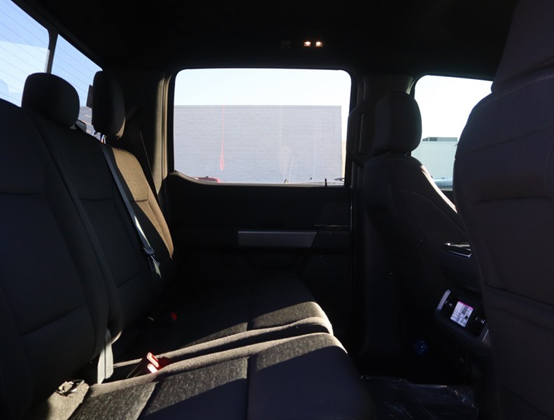 2026 Ford F-150 XLT | 4X4 | 3.5L | 302A | 157 | Blk Pk | Bed Utl