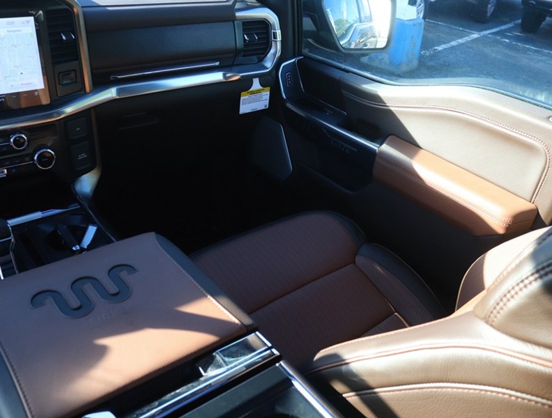 2026 Ford F-150 King Ranch | 4X4 | 3.5L | Roof | Hud | Fx4