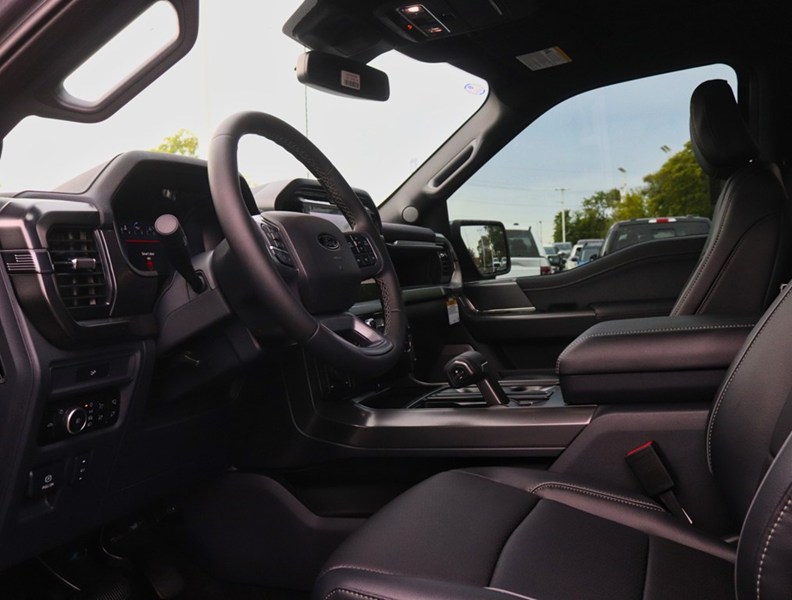 2026 Ford F-150 Lariat | 4X4 | 3.5L | 501A | Blk Pk | Roof