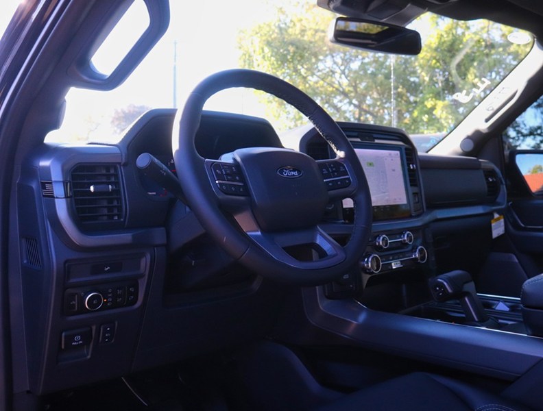 2026 Ford F-150 XLT | 4X4 | 2.7L | 303A | Blk Pk Pls | Roof | Bd U
