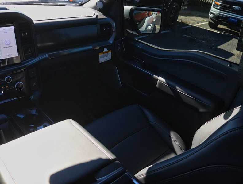 2026 Ford F-150 Lariat | 4X4 | 3.5L | 502A | Blk Pk | Roof | Bed U