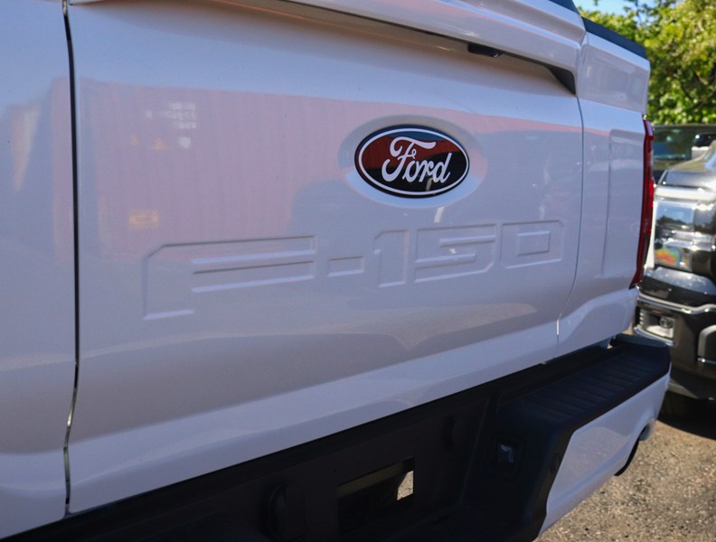 2026 Ford F-150 Lariat | 4X4 | 3.5L | 502A | Blk Pk | Roof | Bed U