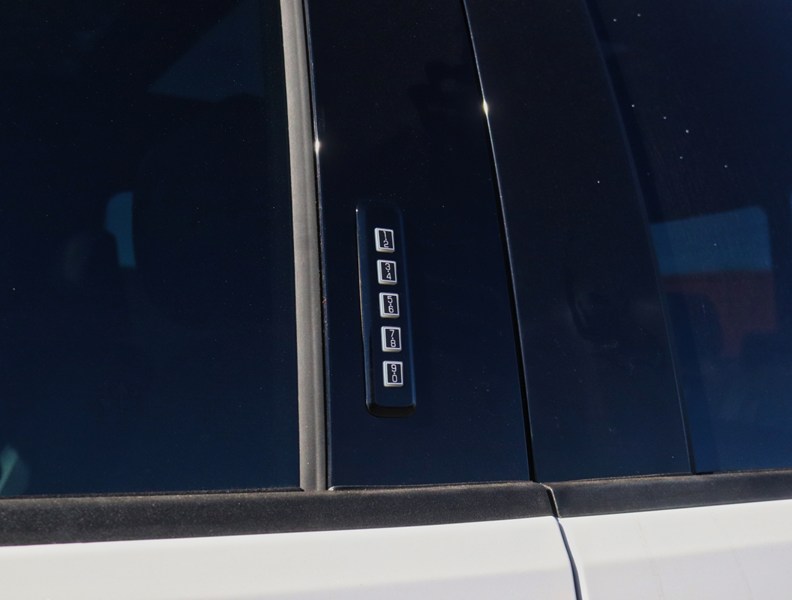 2026 Ford F-150 Lariat | 4X4 | 3.5L | 502A | Blk Pk | Roof | Bed U