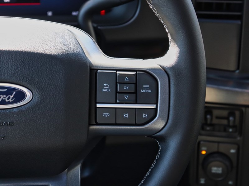 2026 Ford F-250 LARIAT | 4X4 | 6.7L | BLK  PKG | ROOF | PROPWR 2KW