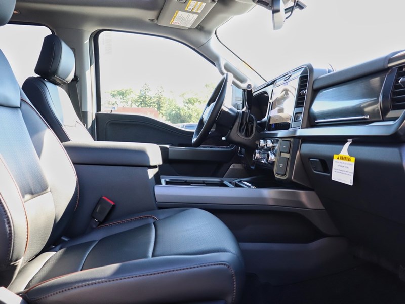 2026 Ford F-250 LARIAT | 4X4 | 6.7L | BLK  PKG | ROOF | PROPWR 2KW