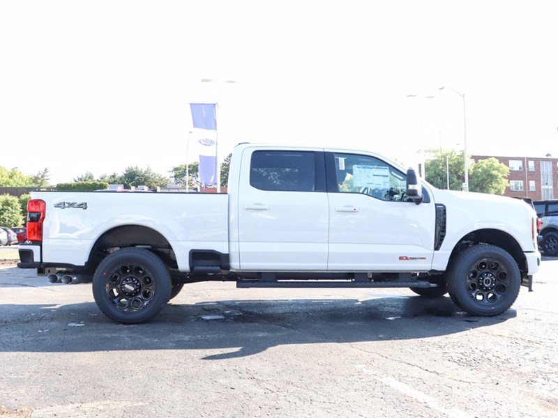 2026 Ford F-250 LARIAT | 4X4 | 6.7L | BLK  PKG | ROOF | PROPWR 2KW