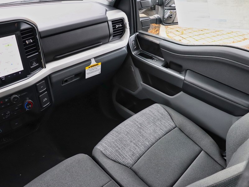 2026 FORD F-250 XLT | 4X4 | 6.7L | PREM PKG | BLK PKG | ROOF | 20S