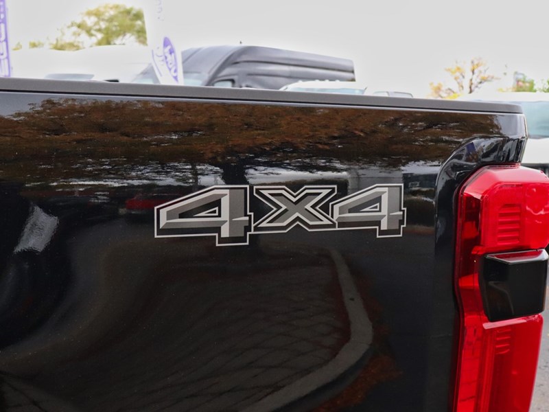 2026 FORD F-250 XLT | 4X4 | 6.7L | PREM PKG | BLK PKG | ROOF | 20S