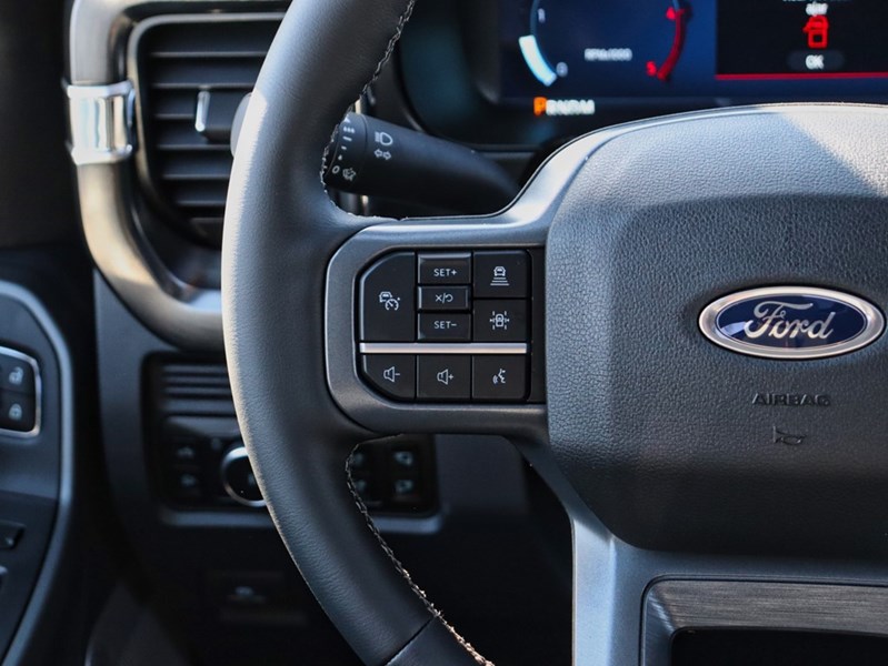 2026 Ford F-250 Lariat | 4X4 | 6.7L | Blk Pk | Roof | Prem Pkg