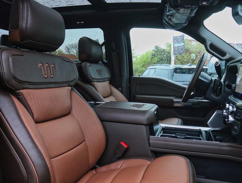2026 Ford F-250 King Ranch | 4X4 | 6.7L | Roof | Fx4 | Max Recline
