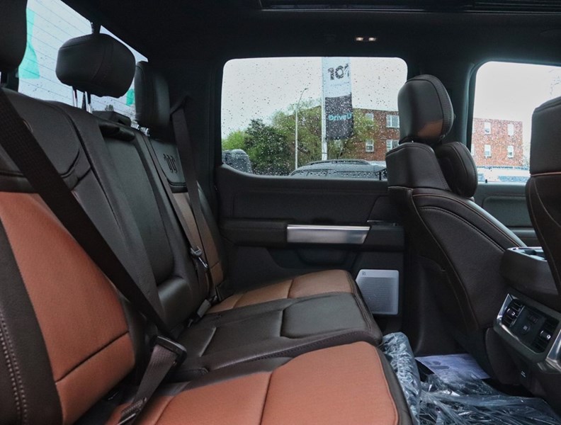 2026 Ford F-250 King Ranch | 4X4 | 6.7L | Roof | Fx4 | Max Recline
