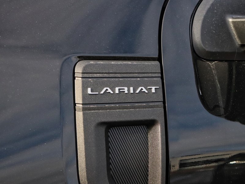 2026 FORD MAVERICK LARIAT | AWD | HYRBID | ROOF | 360 | PWR SLD REAR