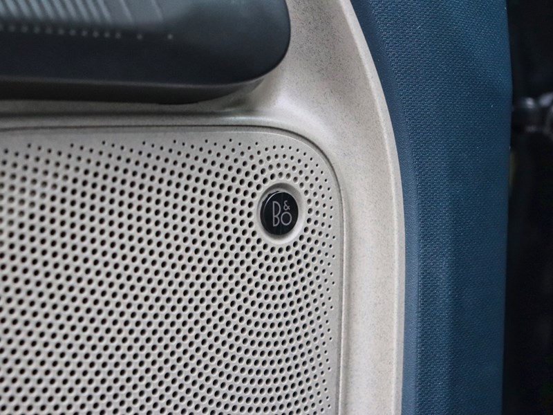 2026 FORD MAVERICK LARIAT | AWD | HYBRID | ROOF | 4K TOW | PWR SLD WI