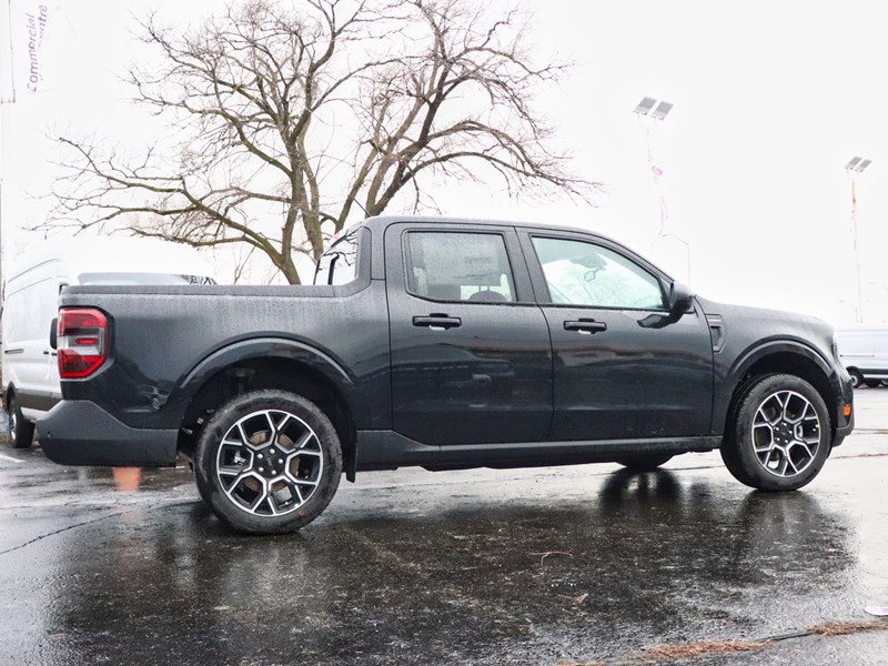 2026 FORD MAVERICK LARIAT | AWD | HYBRID | ROOF | 4K TOW | PWR SLD WI
