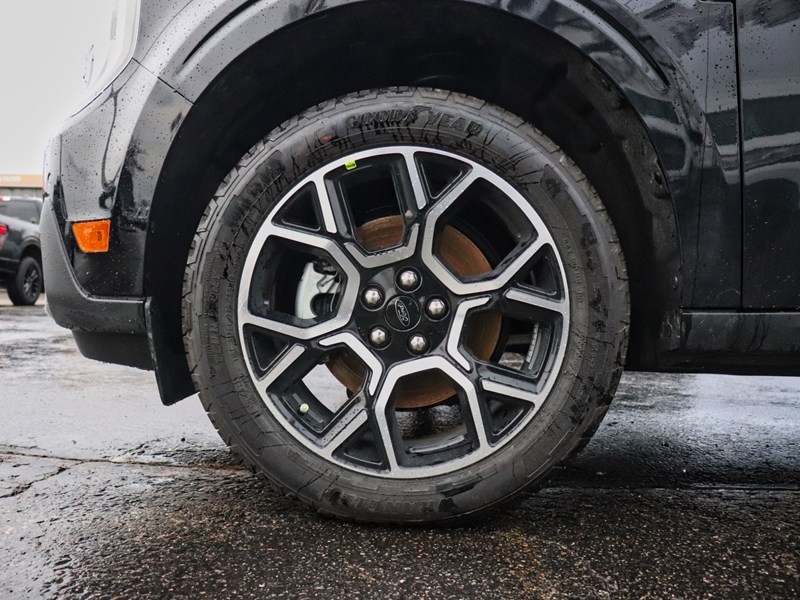 2026 FORD MAVERICK LARIAT | AWD | HYBRID | ROOF | 4K TOW | PWR SLD WI