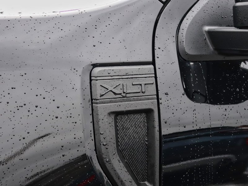 2026 Ford Maverick XLT | AWD | 2.0L | BLK PK |  ROOF | 4K | CO-PILO