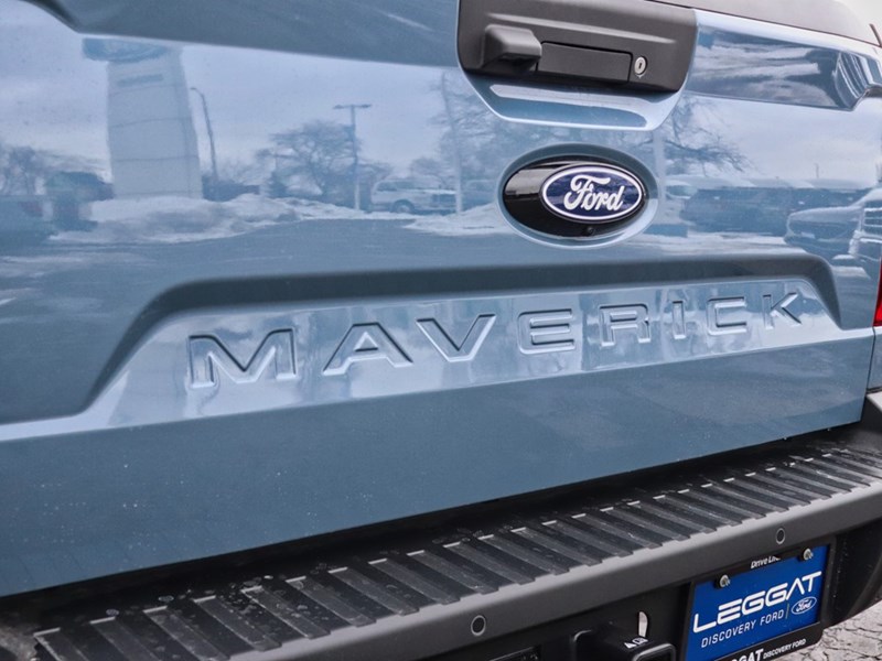 2026 Ford Maverick LARIAT | AWD | HYBRID | AWD | ROOF | R SLD WINDOW