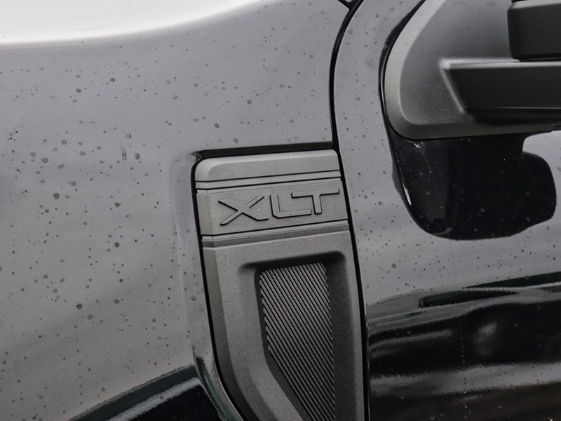 2026 Ford Maverick XLT | AWD | HYRBID | BLK PK |  ROOF | 4K | CO-PILO