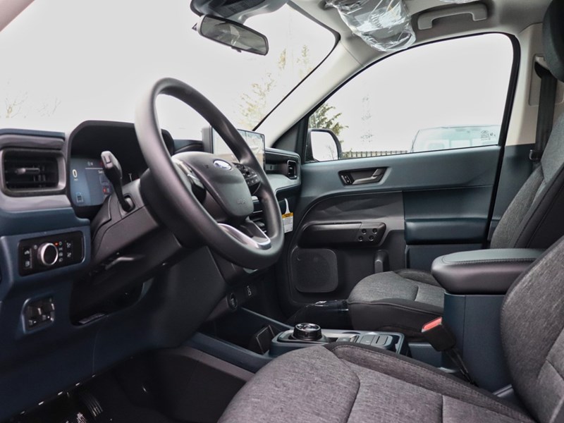 2026 Ford Maverick XLT | AWD | HYRBID | BLK PK |  ROOF | 4K | CO-PILO