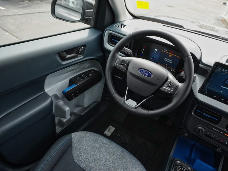 2026 Ford Maverick XLT | AWD | 2.0L | Lux Pkg | 4K Tow | Roof