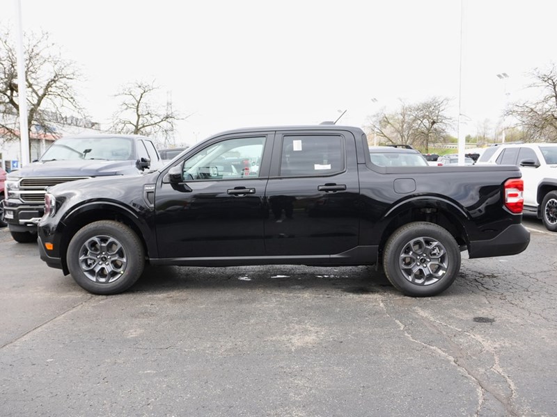 2026 Ford Maverick XLT | AWD | 2.0L | Lux Pkg | 4K Tow | Roof