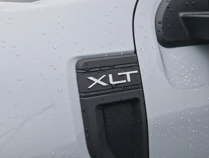 2026 Ford Maverick XLT | AWD | Hybrid | Lux Pkg