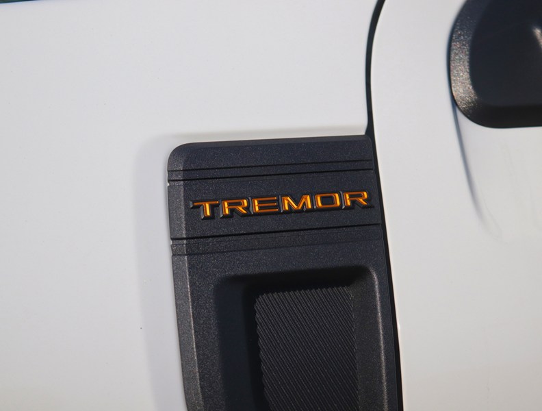 2026 Ford Maverick Tremor | AWD | 2.0L | Roof | Pwr Sld R Wnd