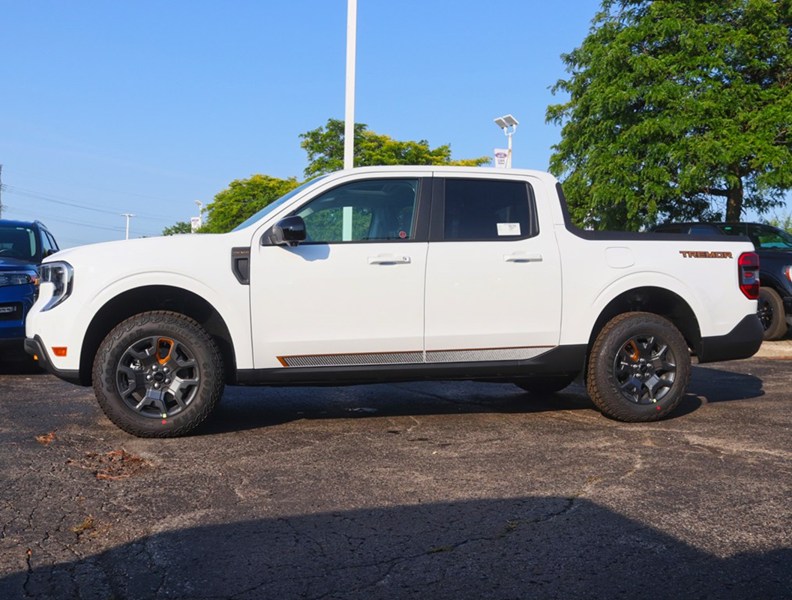 2026 Ford Maverick Tremor | AWD | 2.0L | Roof | Pwr Sld R Wnd