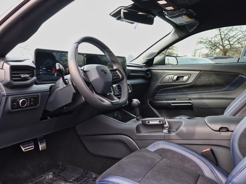 2026 Ford Mustang Dark Horse | 5.0L | 700A | Dh Appearance Pkg