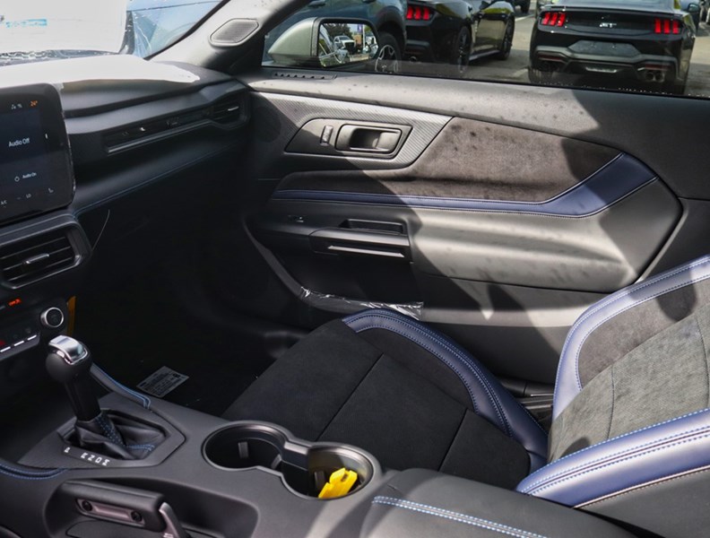 2026 Ford Mustang Dark Horse | 5.0L | 700A | Handl Pkg | App Pkg