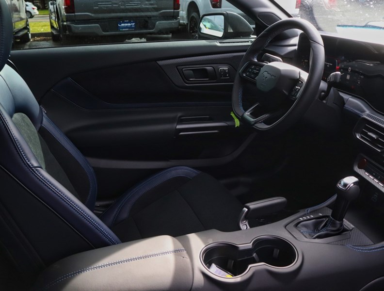 2026 Ford Mustang Dark Horse | 5.0L | 700A | Handl Pkg | App Pkg