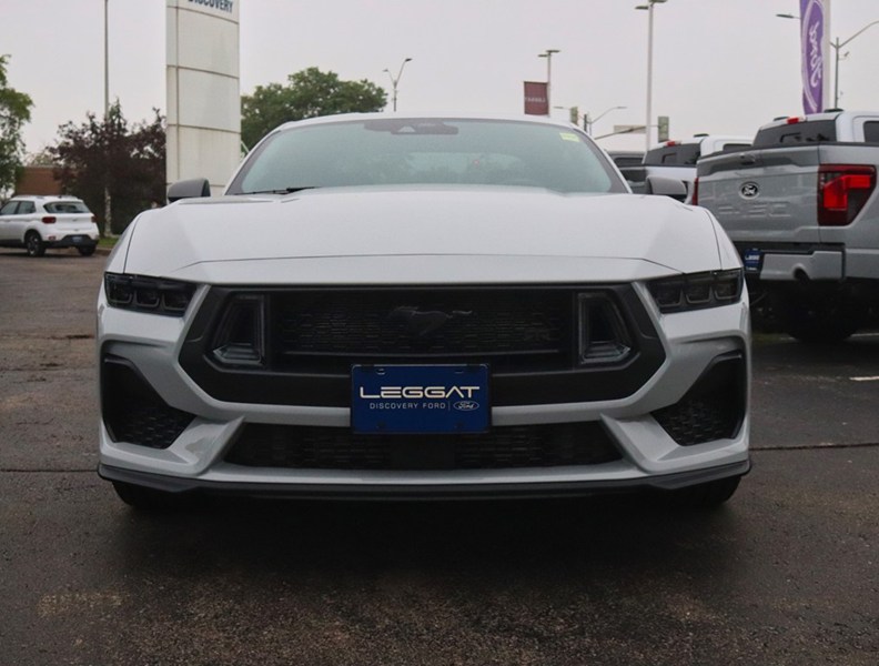 2026 Ford Mustang Ecoboost | 2.3L | Rtr | Actv Valve | Brembo | 19S
