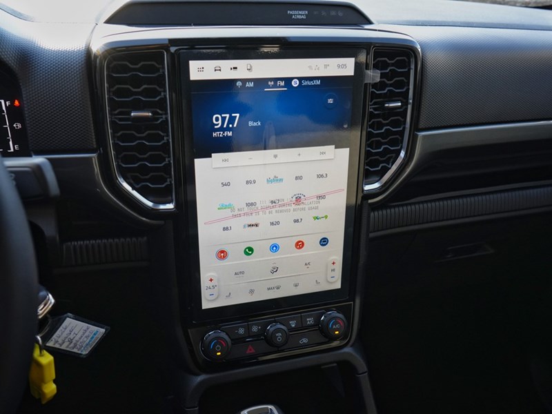 2026 Ford Ranger XLT | 4WD | 2.7L | 301A | Blk Pk | Tow | Rn Board