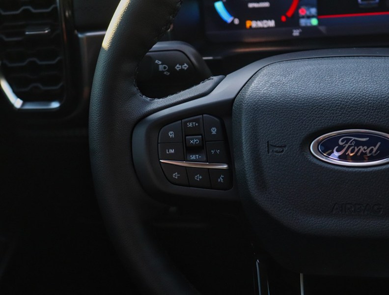 2026 Ford Ranger Lariat | 4X4 | 2.3L | 500A | Blk Pk | Tow | R Brds