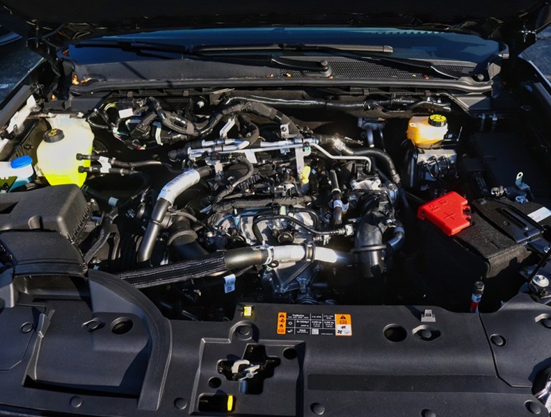 2026 Ford Ranger Lariat | 4X4 | 2.3L | 500A | Blk Pk | Tow | R Brds