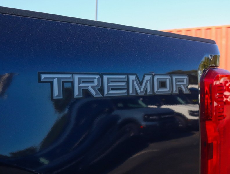 2027 Ford Super Duty F-250 Srw XL | 4X4 | 7.3L | Stx Pkg | Tremor | Dr Assist Pkg