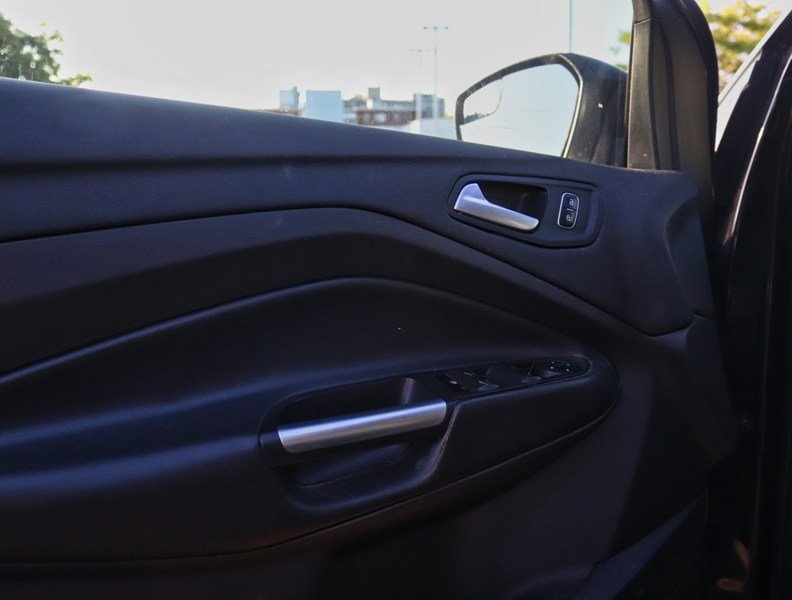 2019 Ford Escape SE | 1.5L | Htd Seats | Alloys | Rear Cam