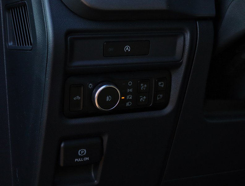 2025 Ford F-150 XLT | 4X4 | 2.7L | 302A | Blk Pkg Pls | Bed Utl