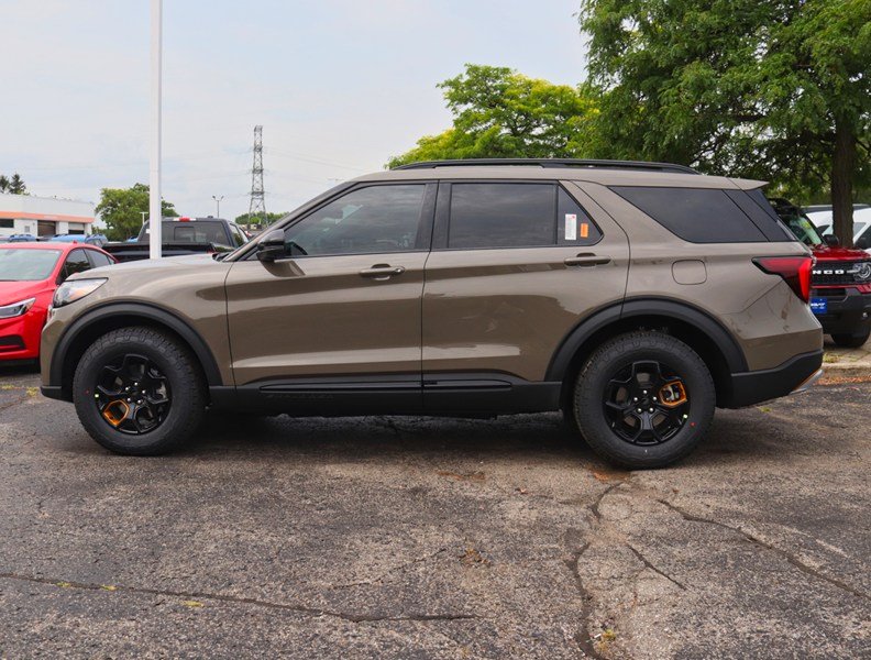 2026 Ford Explorer Tremor | 4X4 | 2.3L | Conv Pk