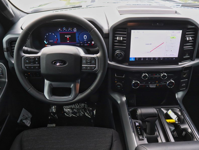 2026 Ford F-150 XLT | 4X4 | 5.0L | 302A | Blk Pk Pls| Bed Utl