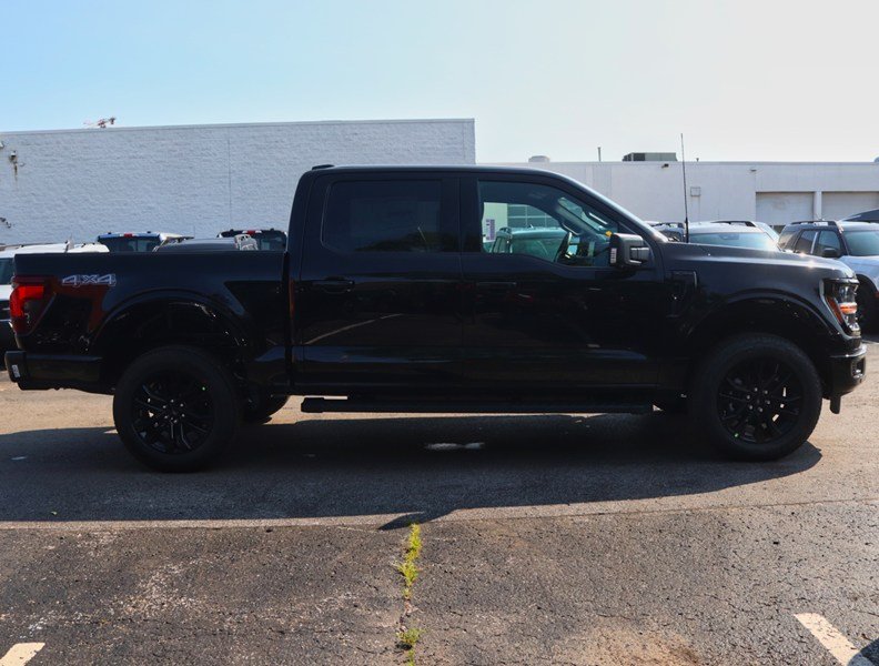 2026 Ford F-150 XLT | 4X4 | 5.0L | 302A | Blk Pk Pls | Bed Utl