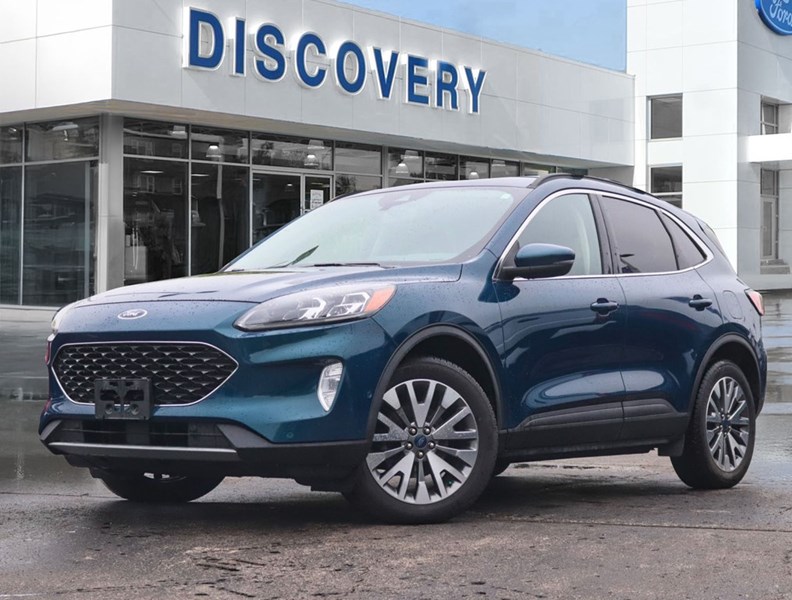 2020 Ford Escape Titanium Hybrid | AWD | Nav | Leather | B&O