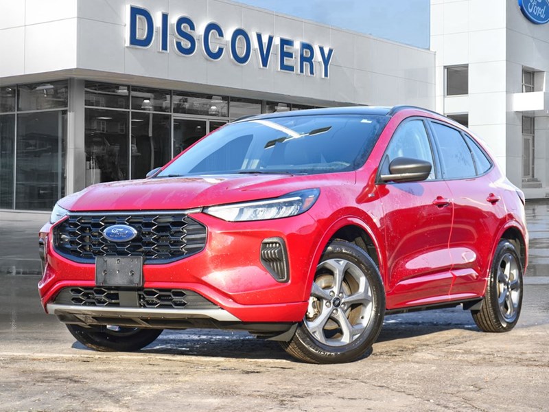 2024 Ford Escape St-Line | AWD | 1.5L | Roof | Htd Str Whl | Blis